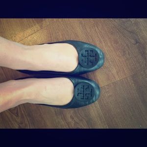 Super-soft napa leather Tory Burch flats!